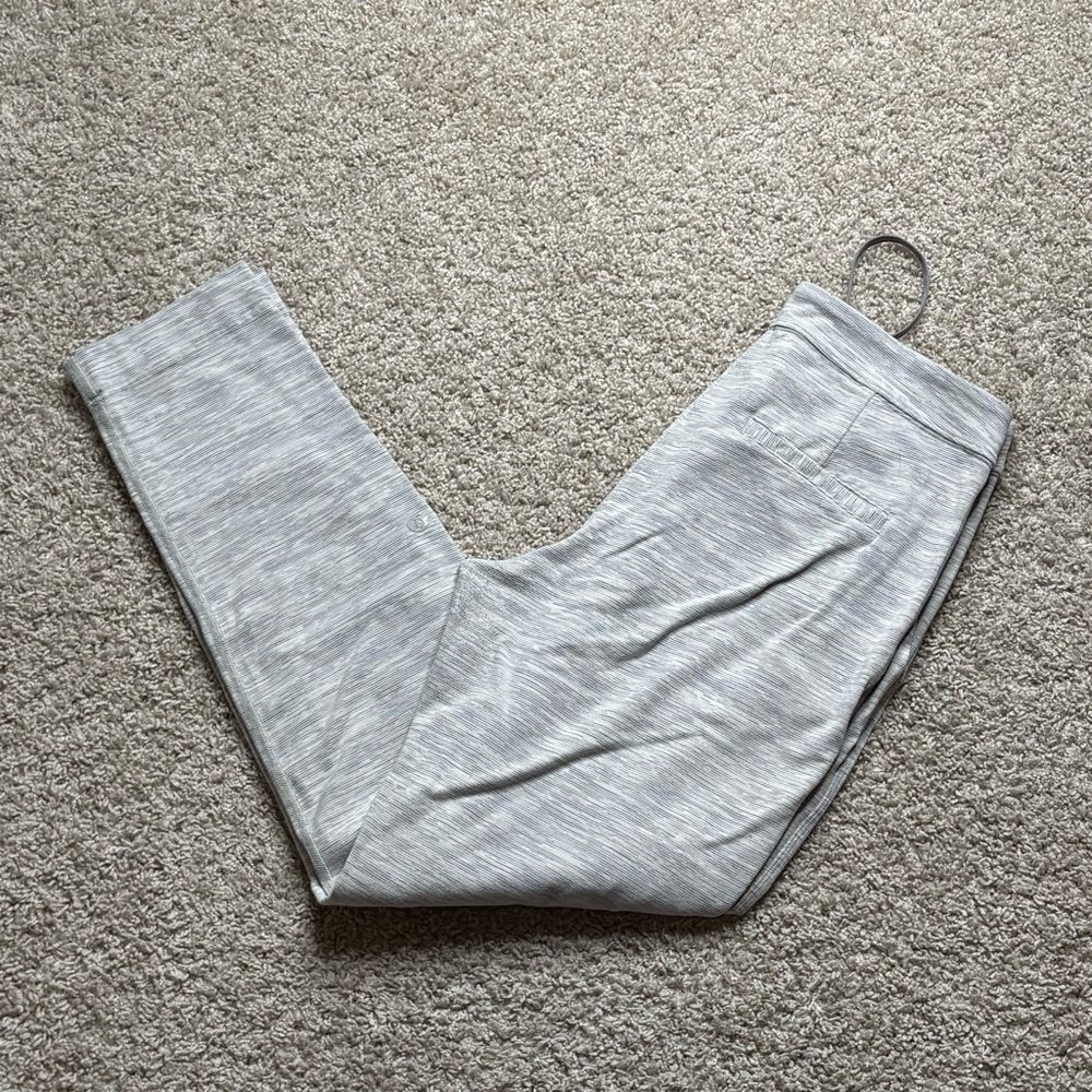 Lululemon Jet Crop (Slim) (Luon)